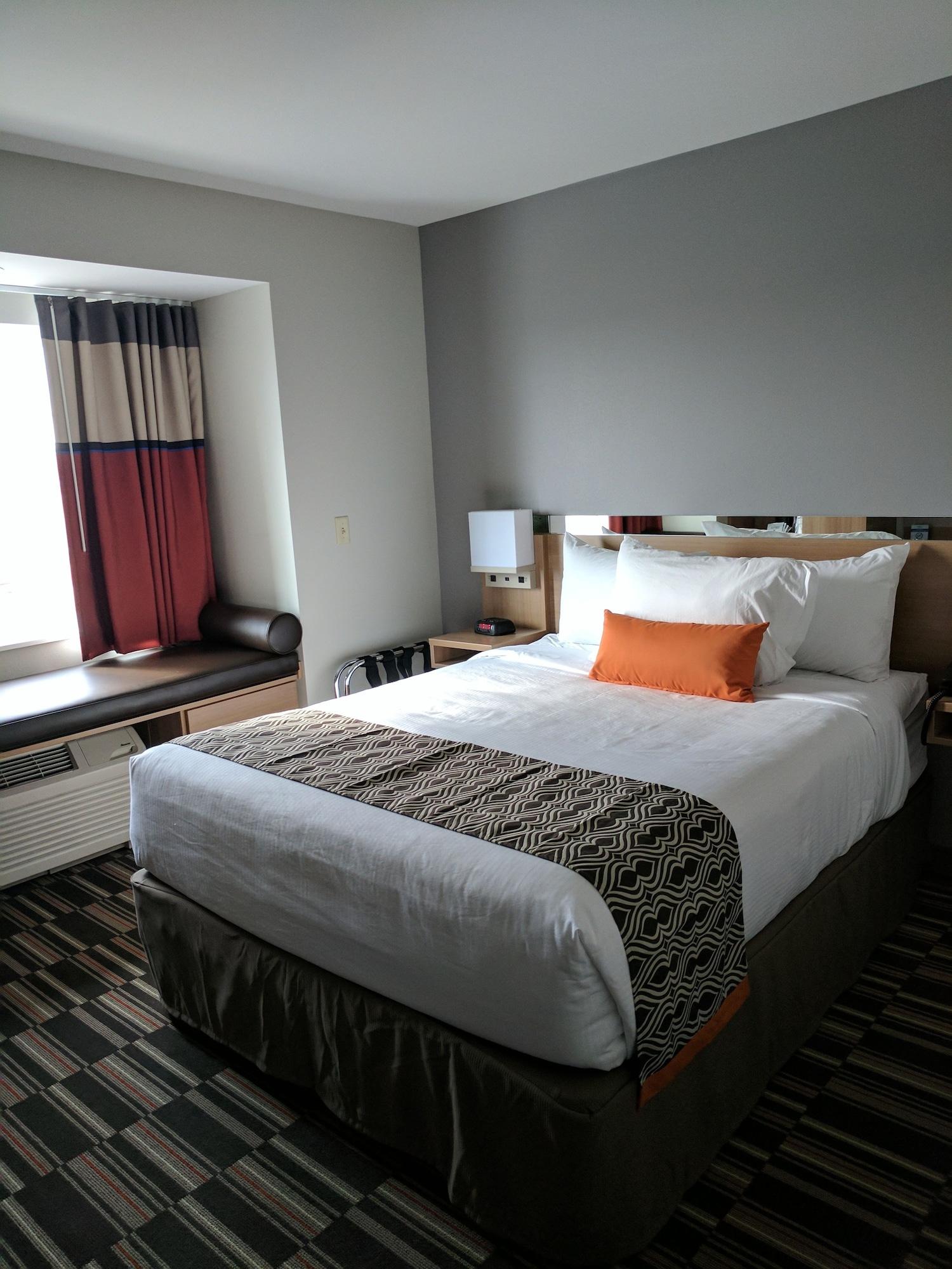 Microtel Inn & Suites By Wyndham Клеріон Екстер'єр фото