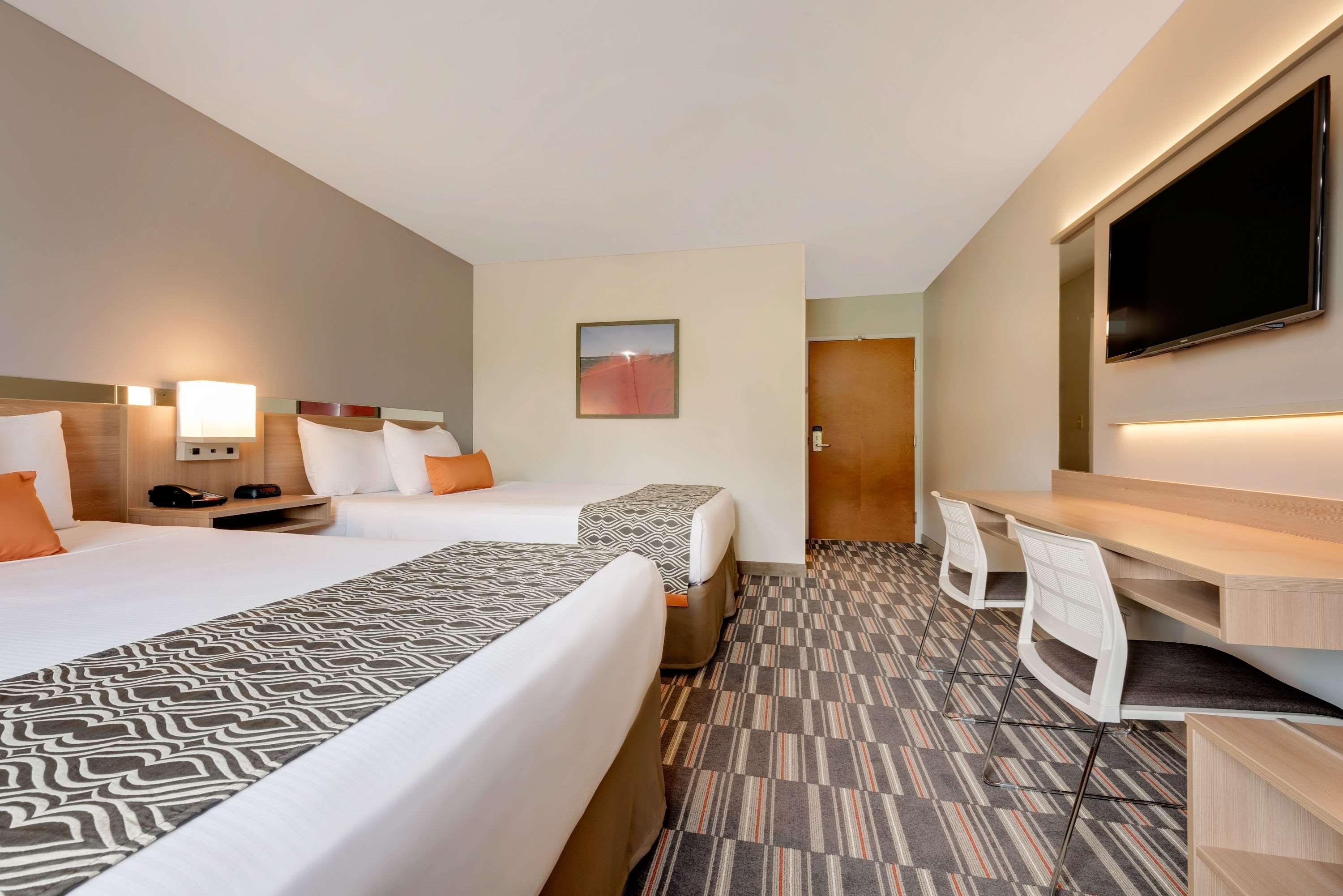 Microtel Inn & Suites By Wyndham Клеріон Екстер'єр фото