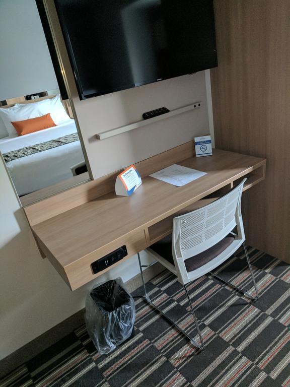 Microtel Inn & Suites By Wyndham Клеріон Екстер'єр фото