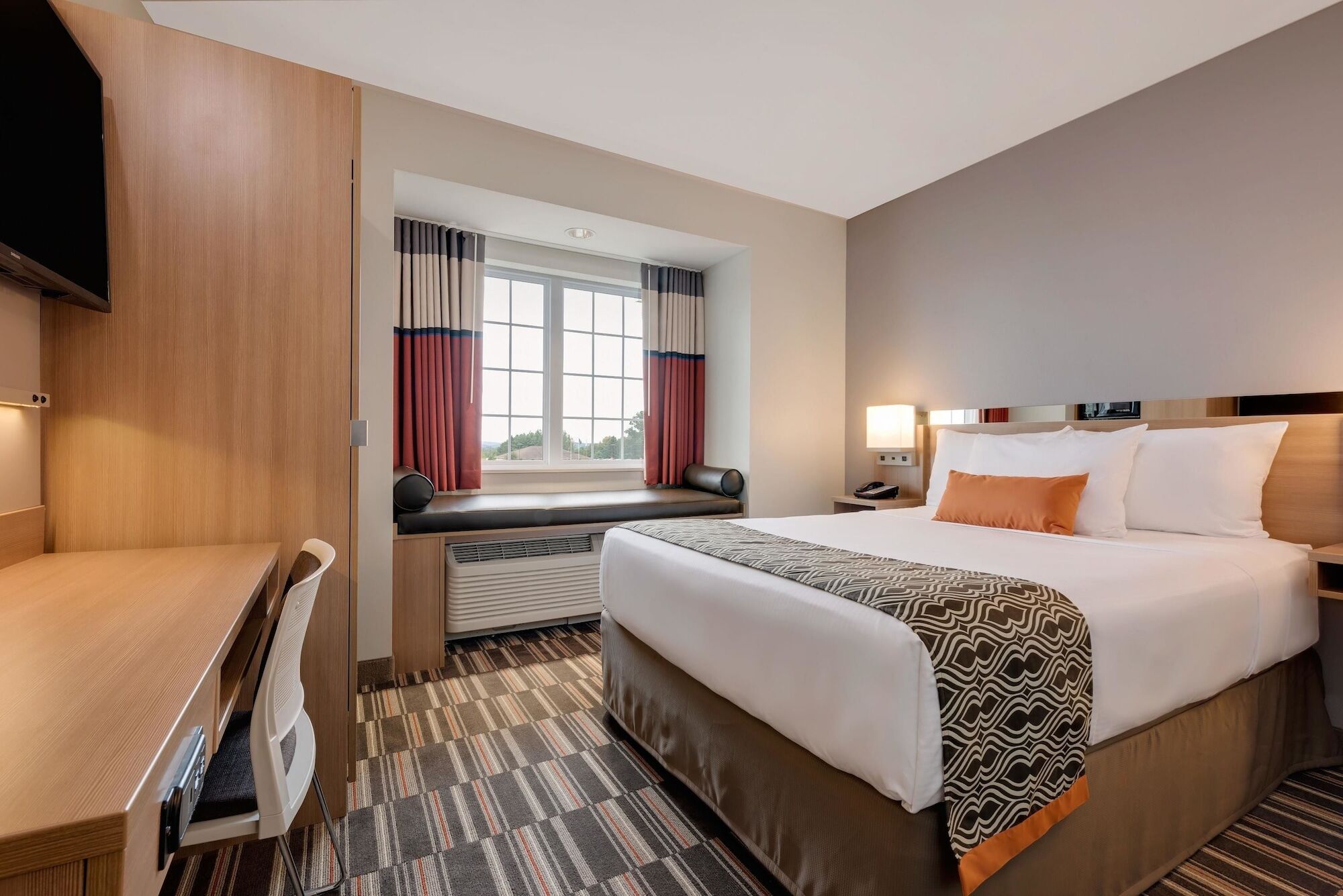 Microtel Inn & Suites By Wyndham Клеріон Екстер'єр фото